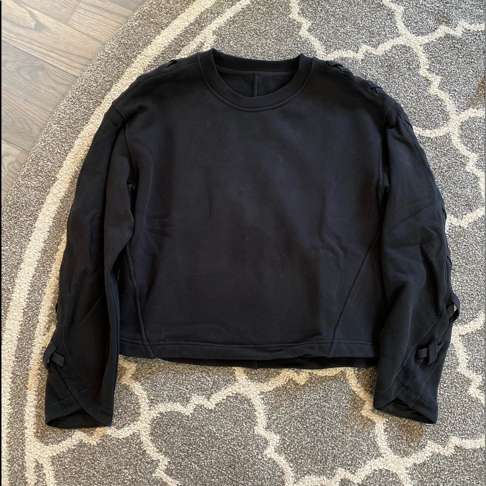 Lululemon Crewneck